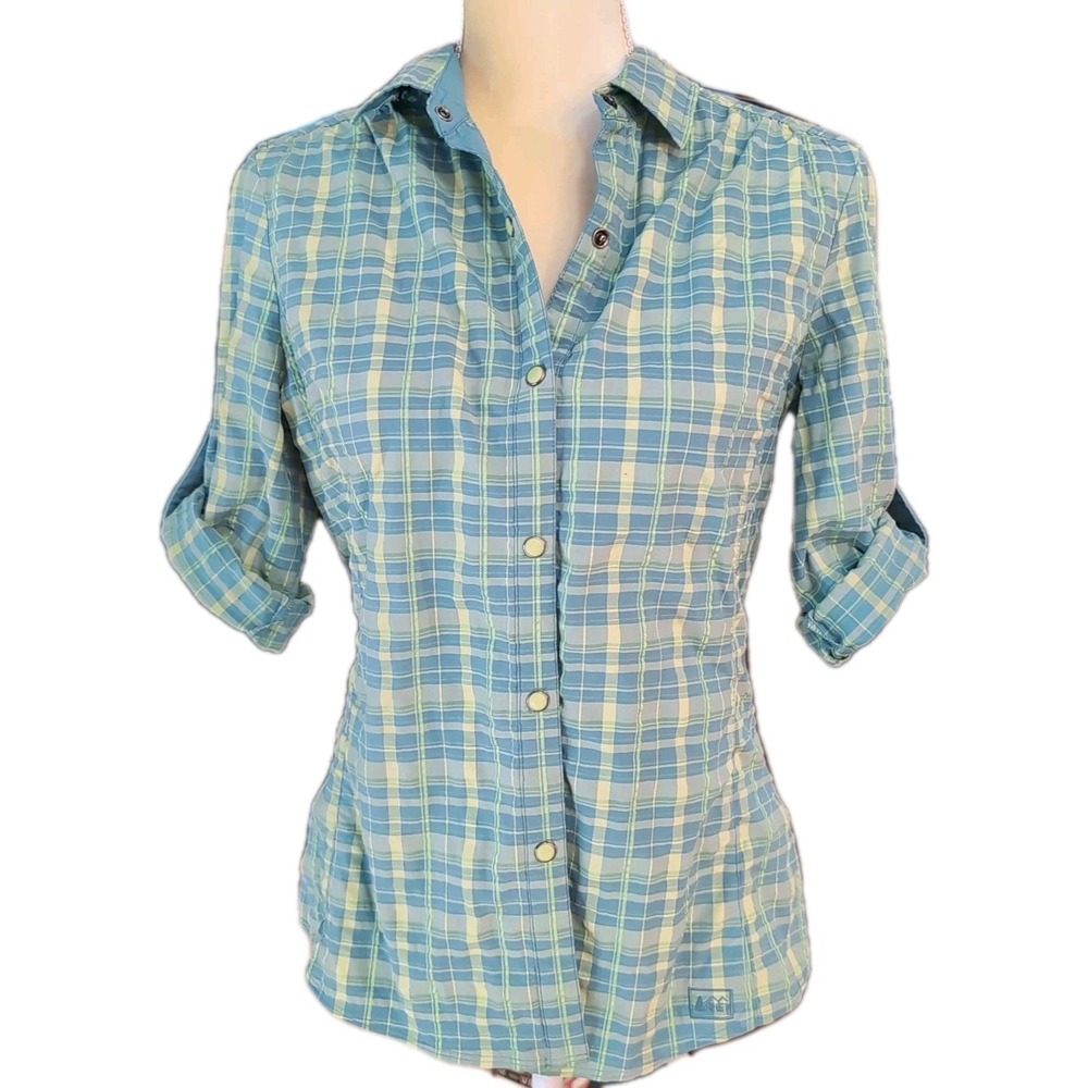 NWOT REI Women's Active Shirt Size S Collared Button Up W Snap Closure Green Dri